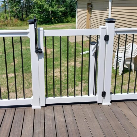 Vinyl Deck Gate Kit 3 Colors - Round or Square